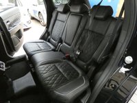 USED 2020 70 MITSUBISHI OUTLANDER 2.4 PHEV EXCEED SAFETY 5d 222 BHP SAT NAV HEATED LEATHER INTERIOR REAR VIEW CAMERA CRUISE CONTROL PARKING SENSORS 1 OWNER EXCELLENT SERVICE HISTORY MITSUBISHI WARRANTY TILL SEPT 2025