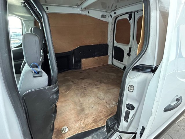 2014 PEUGEOT PARTNER - Photo 11