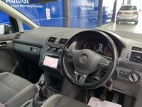 USED 2010 60 VOLKSWAGEN TOURAN 1.6 TDI S MPV 5dr Diesel Manual Euro 5 (105 ps) 