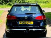 USED 2013 63 VOLKSWAGEN PASSAT 2.0 HIGHLINE TDI BLUEMOTION TECHNOLOGY 5d 139 BHP 