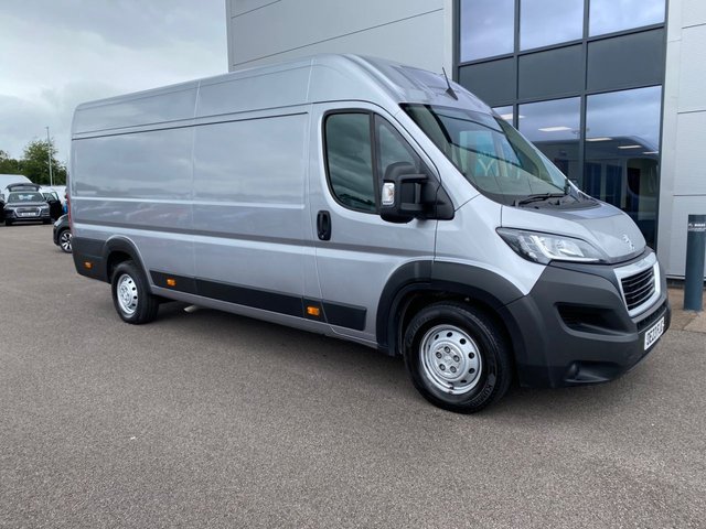 2023 23 Peugeot Boxer 2.2 BLUEHDI 435 L4 H2 PROFESSIONAL PREMIUM PLUS 140PS AIRCON