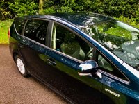 USED 2016 16 TOYOTA PRIUS PLUS 1.8 ICON 5d AUTO 1 PRIVATE RETIRED OWNER FROM NEW//SUPPLIED AND SERVICED BY INCHCAPE GUILDFORD TOYOTA  WITH X9 SERVICE STAMPS//REVERSE CAMERA//7-SEATS//DAB/BLUETOOTH//SATNAV///ULEZ COMPLIANT//ZERO ROAD TAX/////NO COST ROAD TAX 1 PRIVATE RETIRED OWNER FROM NEW//SUPPLIED AND SERVICED BY INCHCAPE GUILDFORD TOYOTA  WITH X9 SERVICE STAMPS//REVERSE CAMERA//7-SEATS//DAB/BLUETOOTH//SATNAV///ULEZ COMPLIANT//ZERO ROAD TAX/////NO COST ROAD TAX