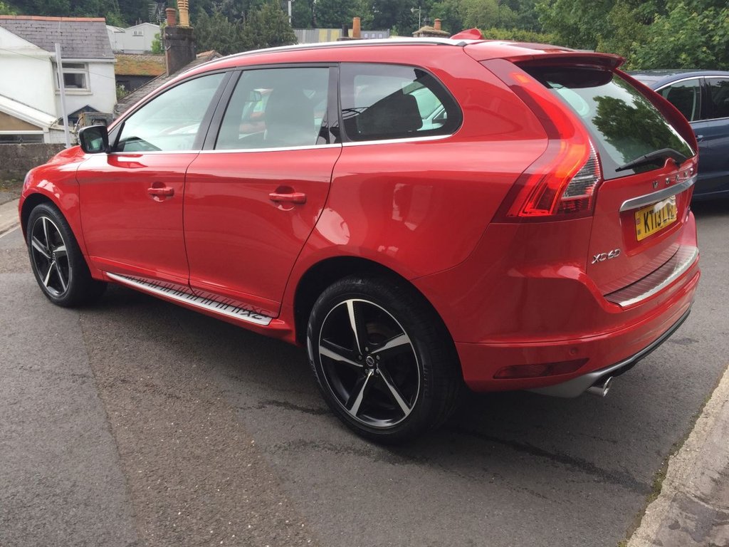 USED 2013 13 VOLVO XC60 2.4 D5 R-DESIGN LUX NAV AWD 5d 212 BHP WINTER PACK REAR SEAT ENTERTAINMENT