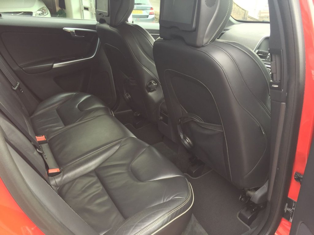 USED 2013 13 VOLVO XC60 2.4 D5 R-DESIGN LUX NAV AWD 5d 212 BHP WINTER PACK REAR SEAT ENTERTAINMENT