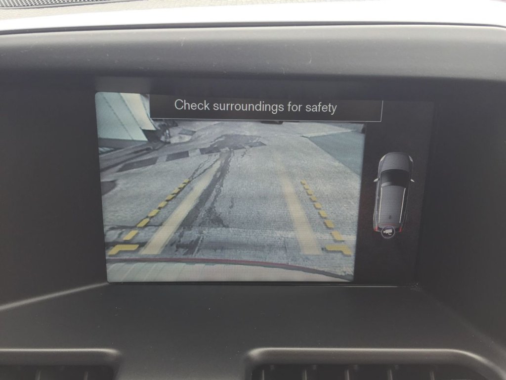 USED 2013 13 VOLVO XC60 2.4 D5 R-DESIGN LUX NAV AWD 5d 212 BHP WINTER PACK REAR SEAT ENTERTAINMENT