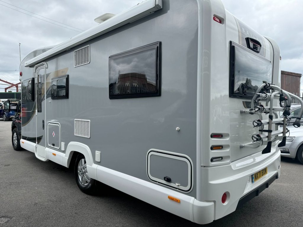 USED 2021 71 BAILEY AUTOGRAPH 81-6 2.2  TOTALLY AS NEW CONDITION