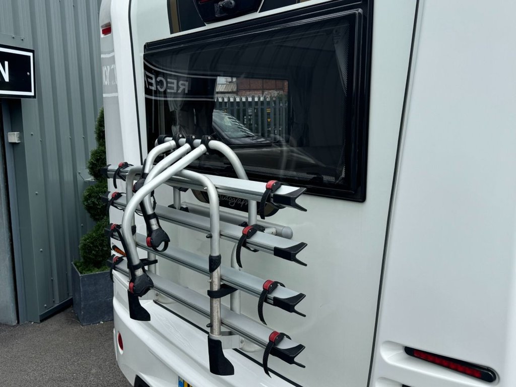 USED 2021 71 BAILEY AUTOGRAPH 81-6 2.2  TOTALLY AS NEW CONDITION