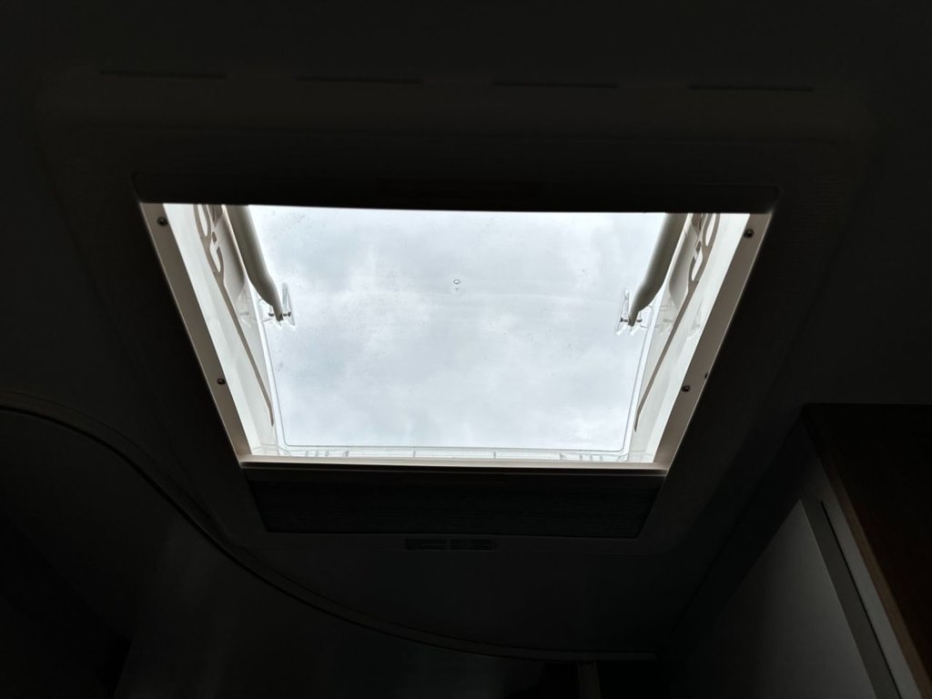 USED 2021 71 BAILEY AUTOGRAPH 81-6 2.2  TOTALLY AS NEW CONDITION