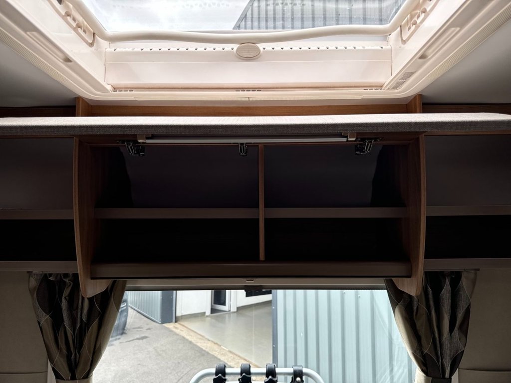 USED 2021 71 BAILEY AUTOGRAPH 81-6 2.2  TOTALLY AS NEW CONDITION