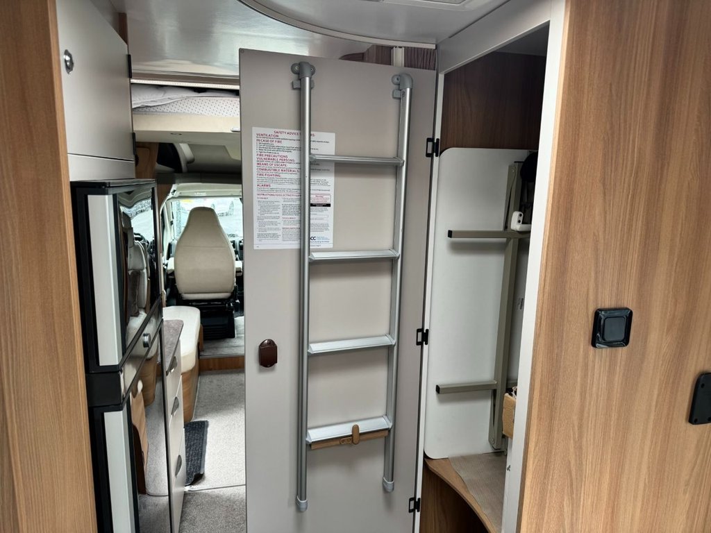 USED 2021 71 BAILEY AUTOGRAPH 81-6 2.2  TOTALLY AS NEW CONDITION