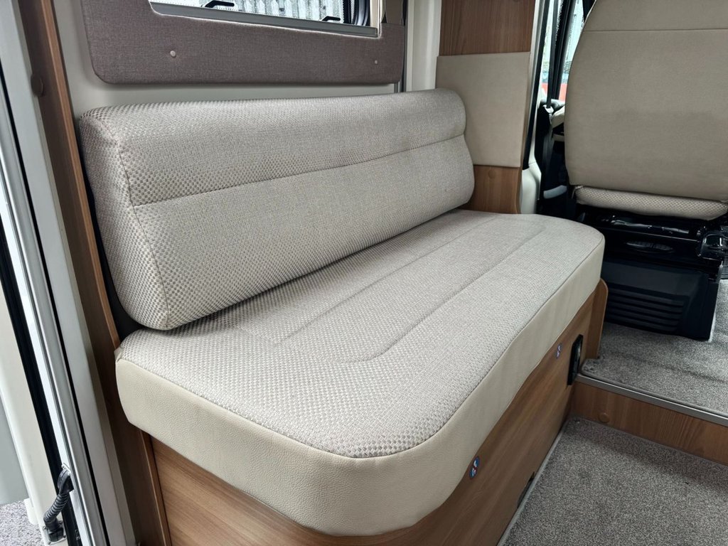 USED 2021 71 BAILEY AUTOGRAPH 81-6 2.2  TOTALLY AS NEW CONDITION