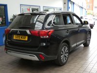 USED 2019 19 MITSUBISHI OUTLANDER 2.0 EXCEED 5d 148 BHP APP SAT NAV LEATHER HEATED SEATS 360 CAMERA CRUISE CONTROL PARKING SENSORS 1 OWNER EXCELLENT SERVICE HISTORY MITSUBISHI WARRANTY TILL AUG 2024