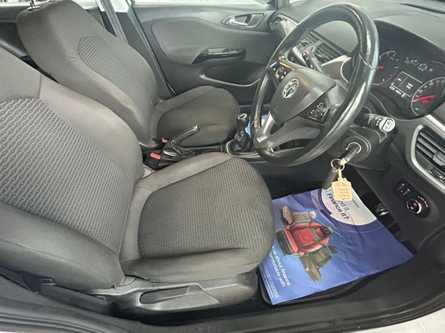 2016 VAUXHALL CORSA - Photo 9