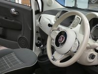 USED 2017 67 FIAT 500 1.2 LOUNGE 3d 69 BHP SUNROOF ANDROID APPLE CARPLAY CRUISE CONTROL PARKING SENSORS 2 OWNERS SERVICE HISTORY