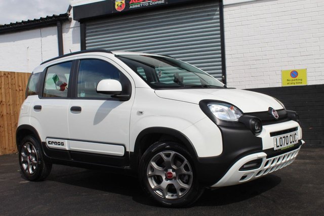 2021 70 Fiat Panda 1.0 CITY CROSS MHEV 5d 69 BHP