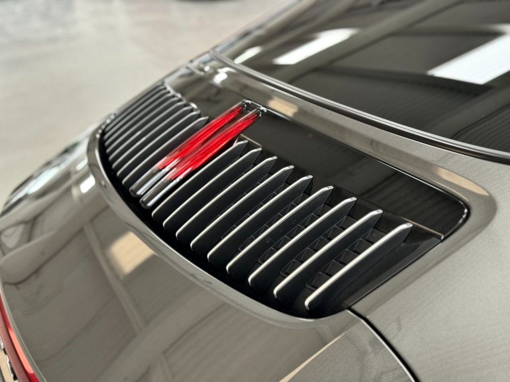 USED 2021 71 PORSCHE 911 3.0 TARGA 4S 2d 444 BHP STUNNING 1 OWNER TARGA 4S