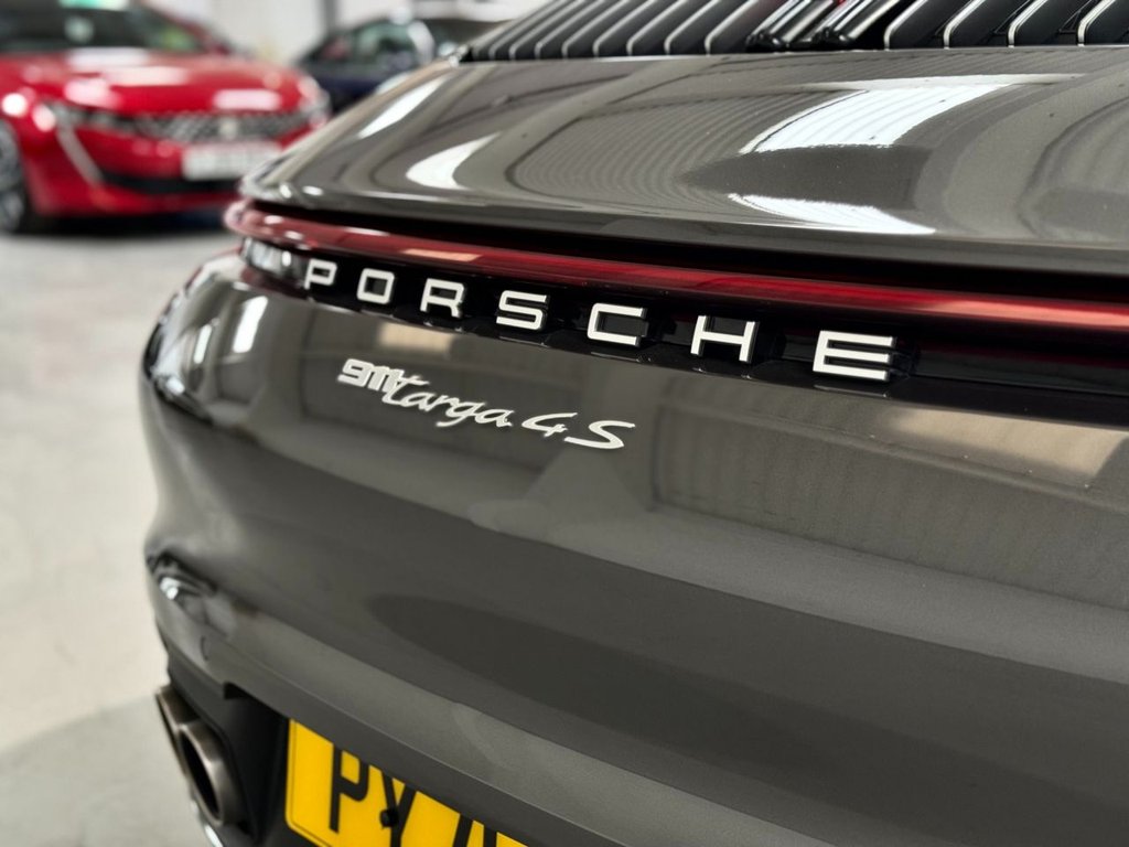 USED 2021 71 PORSCHE 911 3.0 TARGA 4S 2d 444 BHP STUNNING 1 OWNER TARGA 4S
