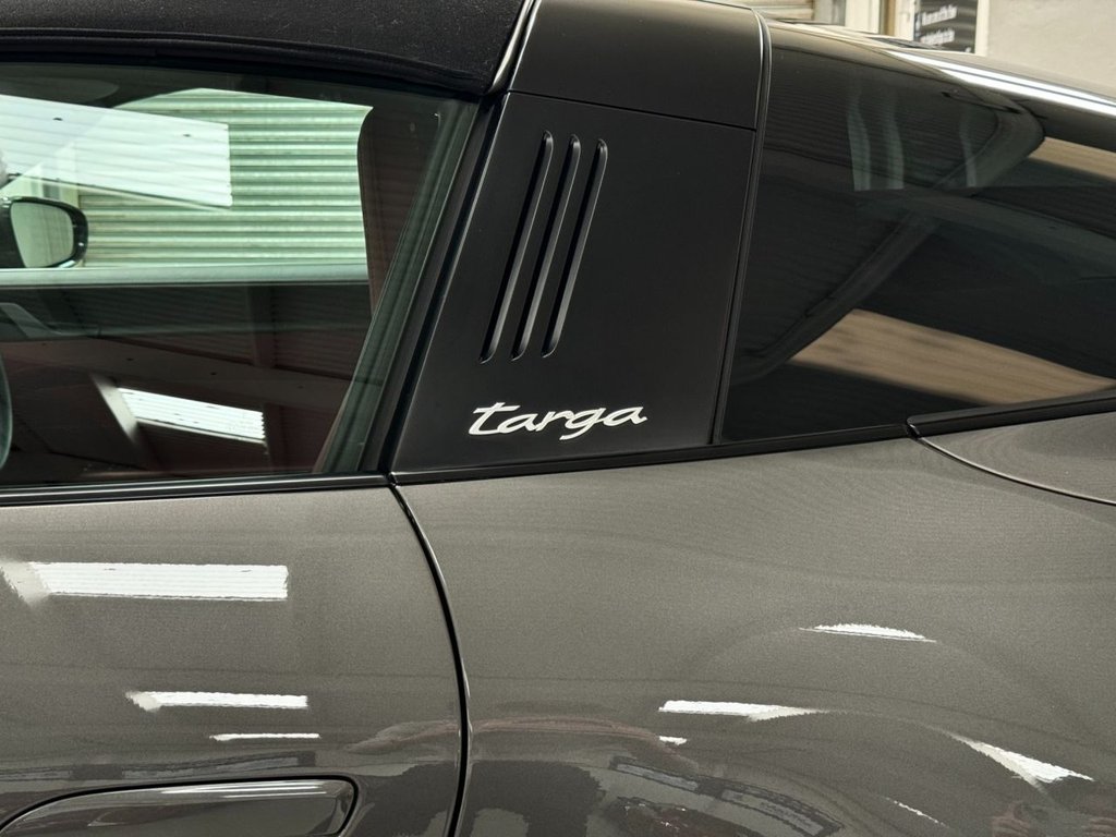 USED 2021 71 PORSCHE 911 3.0 TARGA 4S 2d 444 BHP STUNNING 1 OWNER TARGA 4S