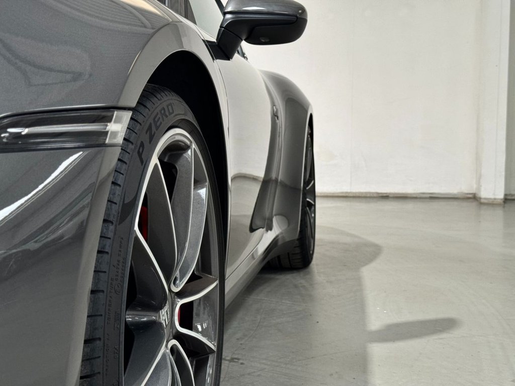 USED 2021 71 PORSCHE 911 3.0 TARGA 4S 2d 444 BHP STUNNING 1 OWNER TARGA 4S