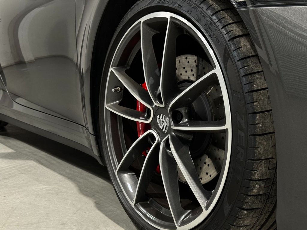 USED 2021 71 PORSCHE 911 3.0 TARGA 4S 2d 444 BHP STUNNING 1 OWNER TARGA 4S