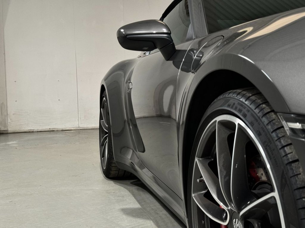 USED 2021 71 PORSCHE 911 3.0 TARGA 4S 2d 444 BHP STUNNING 1 OWNER TARGA 4S