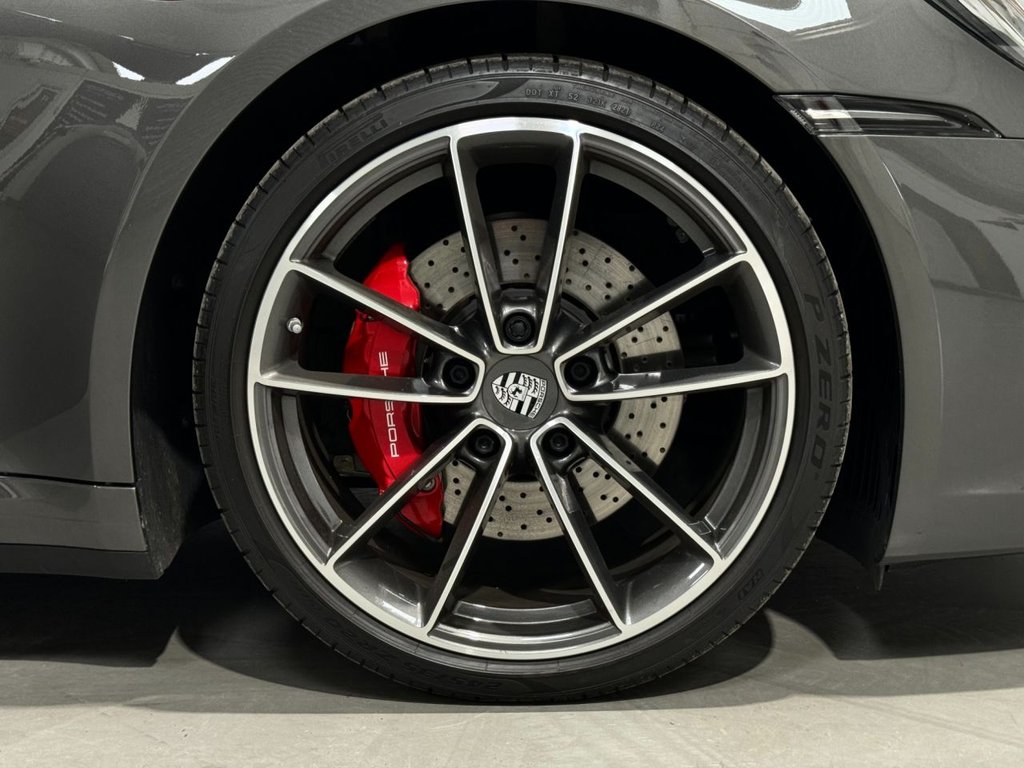 USED 2021 71 PORSCHE 911 3.0 TARGA 4S 2d 444 BHP STUNNING 1 OWNER TARGA 4S