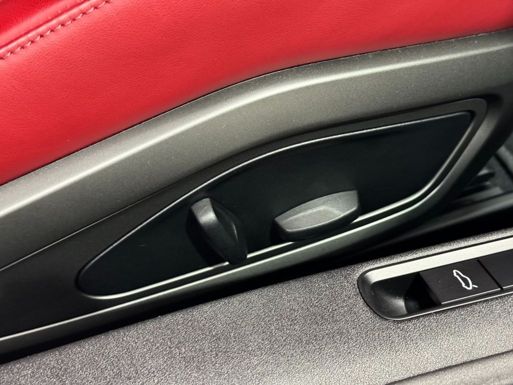 USED 2021 71 PORSCHE 911 3.0 TARGA 4S 2d 444 BHP STUNNING 1 OWNER TARGA 4S