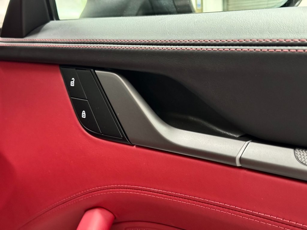 USED 2021 71 PORSCHE 911 3.0 TARGA 4S 2d 444 BHP STUNNING 1 OWNER TARGA 4S