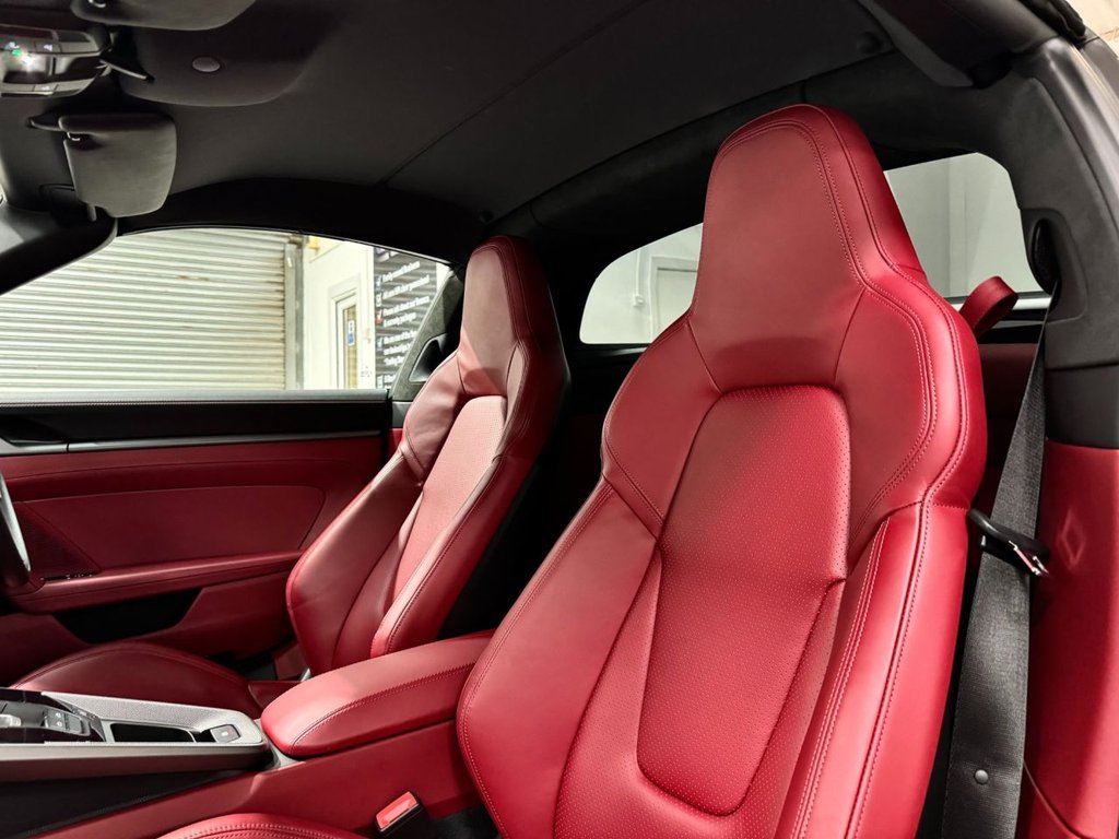 USED 2021 71 PORSCHE 911 3.0 TARGA 4S 2d 444 BHP STUNNING 1 OWNER TARGA 4S