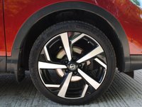 USED 2017 67 NISSAN QASHQAI 1.6 DCI TEKNA XTRONIC 5d 128 BHP www.suffolkcarcentre.co.uk - Located at Ilketshall