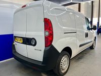 USED 2015 65 VAUXHALL COMBO 1.3 CDTi 2300 ecoFLEX 16v Panel Van 3dr Diesel Manual FWD L2 H1 (s/s) (129 g/km, 89 bhp) DualSideDoors,P.Sensors,1Owner