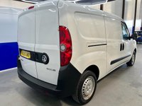 USED 2015 65 VAUXHALL COMBO 1.3 CDTi 2300 ecoFLEX 16v Panel Van 3dr Diesel Manual FWD L2 H1 (s/s) (129 g/km, 89 bhp) DualSideDoors,P.Sensors,1Owner