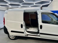 USED 2015 65 VAUXHALL COMBO 1.3 CDTi 2300 ecoFLEX 16v Panel Van 3dr Diesel Manual FWD L2 H1 (s/s) (129 g/km, 89 bhp) DualSideDoors,P.Sensors,1Owner