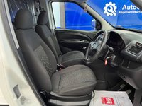 USED 2015 65 VAUXHALL COMBO 1.3 CDTi 2300 ecoFLEX 16v Panel Van 3dr Diesel Manual FWD L2 H1 (s/s) (129 g/km, 89 bhp) DualSideDoors,P.Sensors,1Owner