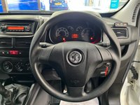 USED 2015 65 VAUXHALL COMBO 1.3 CDTi 2300 ecoFLEX 16v Panel Van 3dr Diesel Manual FWD L2 H1 (s/s) (129 g/km, 89 bhp) DualSideDoors,P.Sensors,1Owner