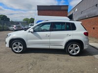 USED 2015 64 VOLKSWAGEN TIGUAN 2.0 R LINE TDI BLUEMOTION TECHNOLOGY 4MOTION 5d 139 BHP R Line Model