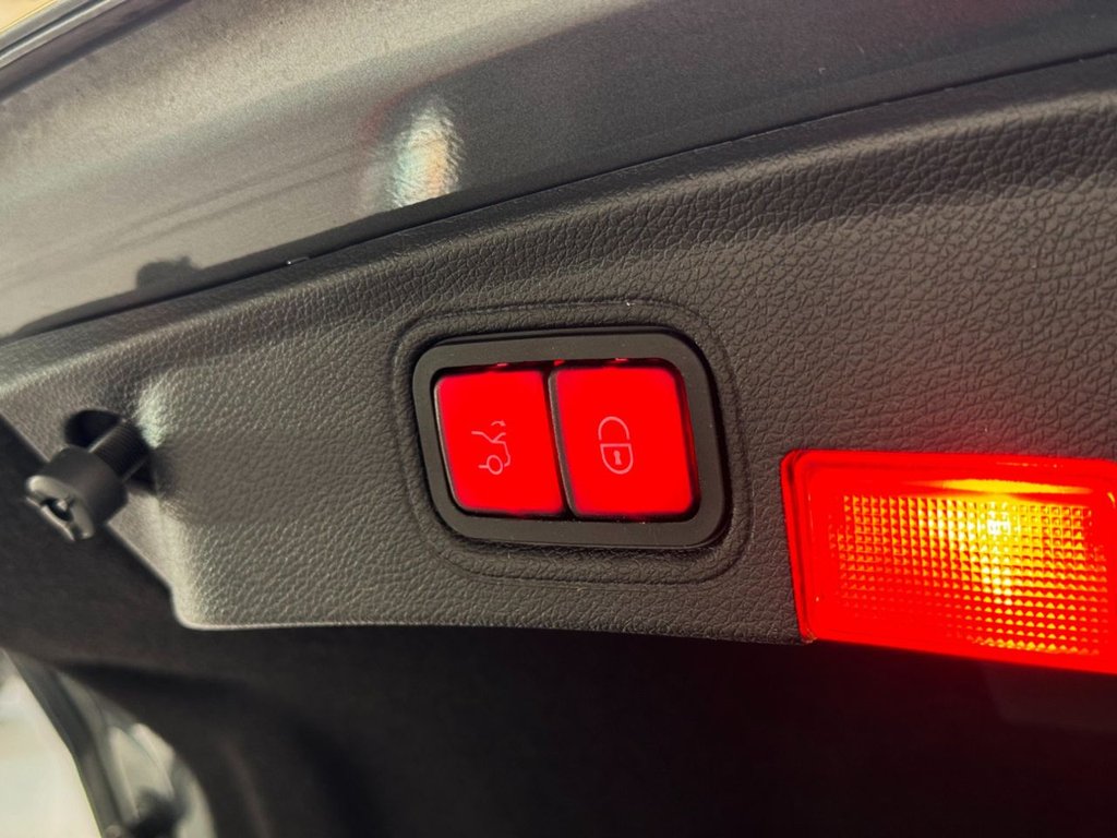 USED 2018 18 MERCEDES-BENZ C-CLASS 3.0 AMG C 43 4MATIC PREMIUM 2d 362 BHP PANROOF+SPORTS EXHAUST+PREMIUM