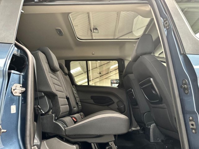 View our FORD GRAND TOURNEO CONNECT