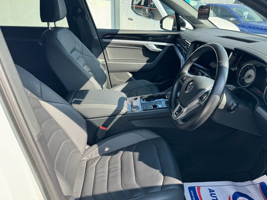 USED 2019 VOLKSWAGEN TOUAREG 3.0 V6 R-LINE TDI 5d 282 BHP PARKING CAM /SAT NAV/ LEATHER SEATS