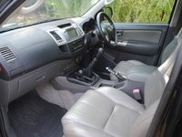 USED 2013 13 TOYOTA HI-LUX 3.0 INVINCIBLE 4X4 D-4D DCB 169 BHP www.suffolkcarcentre.co.uk - Located at Ilketshall