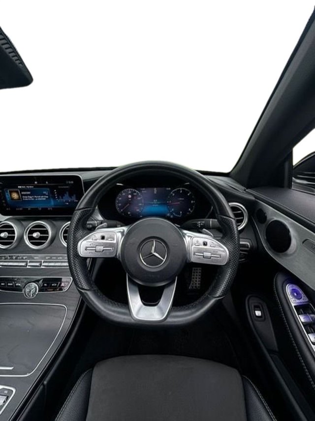 2019 Mercedes-Benz C-CLASS - Photo 7