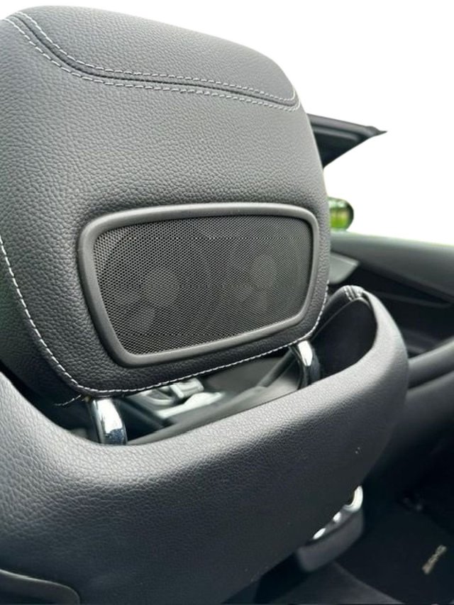 2019 Mercedes-Benz C-CLASS - Photo 10