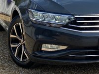 USED 2021 21 VOLKSWAGEN PASSAT 1.5 SEL TSI EVO DSG 5d 148 BHP 