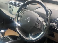 USED 2017 17 CITROEN C4 PICASSO 1.2 PURETECH FEEL S/S 5d 129 BHP * SATNAV *   REVERSE CAMERA * MASSAGE SEATS