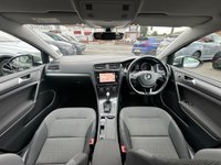 USED 2018 68 VOLKSWAGEN GOLF 1.5 SE NAVIGATION TSI EVO DSG 5d 129 BHP ** RAC BUYSURE INSPECTED **