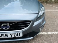 USED 2015 65 VOLVO V40 2.0 D2 R-DESIGN NAV 5d EURO 6 118 BHP LOW MILES+LEATHER+SAT NAV+ULEZ