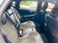 USED 2015 65 VOLVO V40 2.0 D2 R-DESIGN NAV 5d EURO 6 118 BHP LOW MILES+LEATHER+SAT NAV+ULEZ