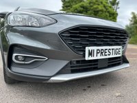 USED 2019 19 FORD FOCUS ACTIVE 1.5 X 5d 148 BHP HEATED FRONT HALF LEATHER SEATS