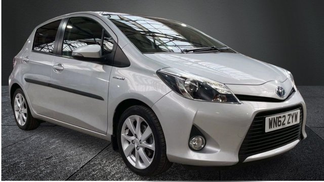 2012 62 Toyota Yaris 1.5 T SPIRIT HYBRID  5d 75 BHP