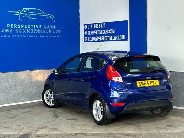 2015 FORD FIESTA - Photo 5